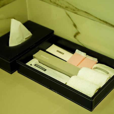 Hotel Adsan Heights Gajraula ภายนอก รูปภาพ